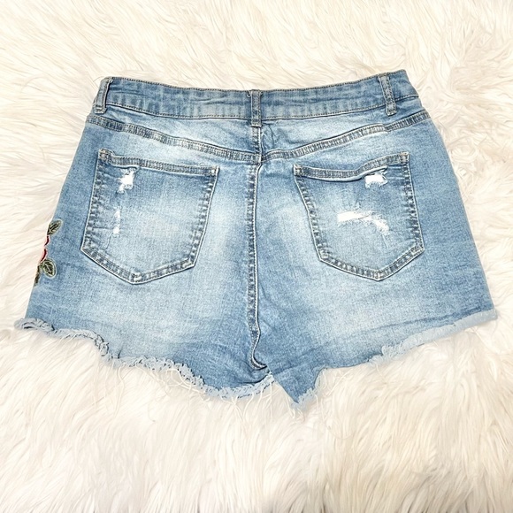 Wax Los Angeles Jean Rose Embroidery Shorts Sz L - Picture 3 of 5